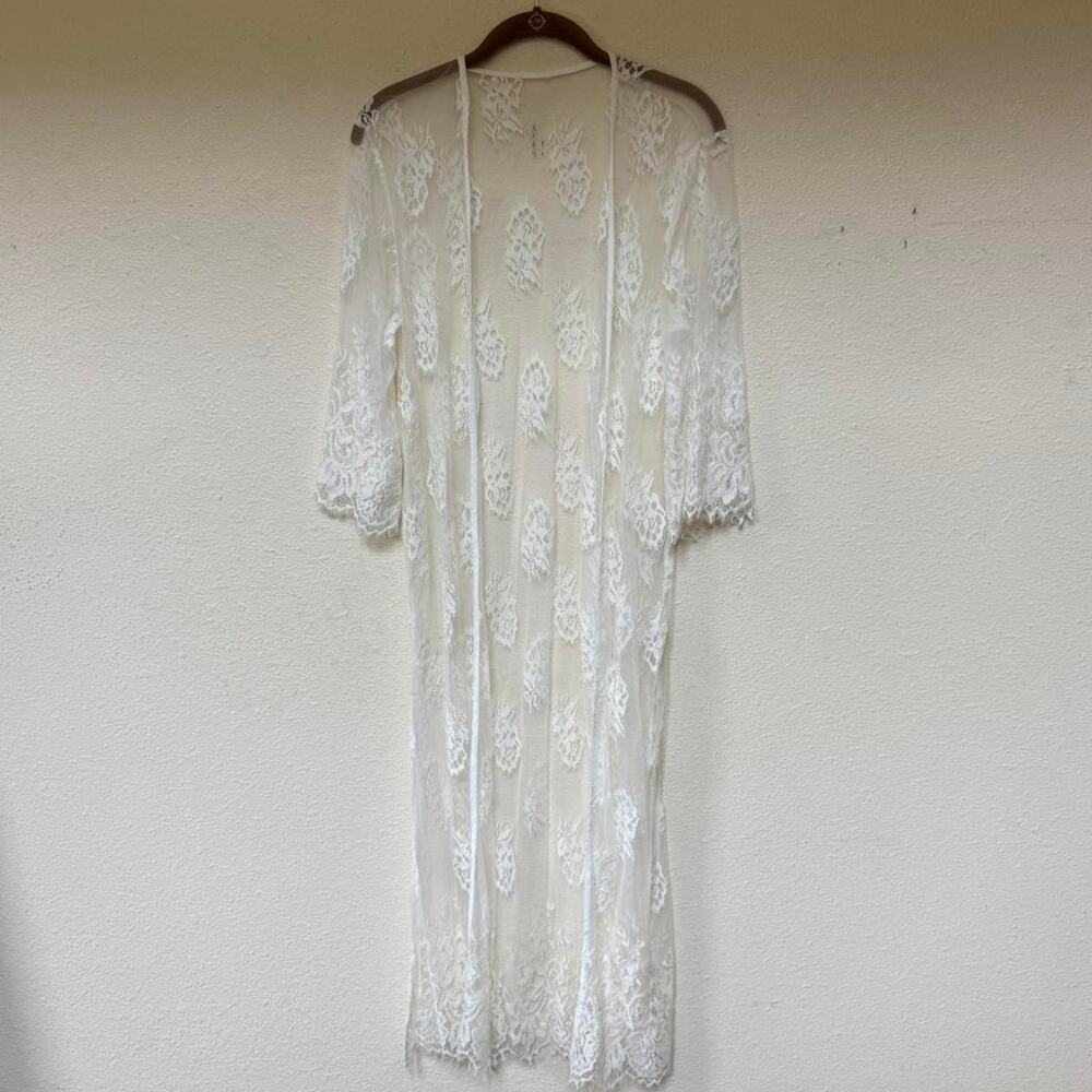 White lace sheer open front - Picture 6 of 7